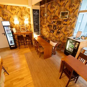 Hostal Sishaus